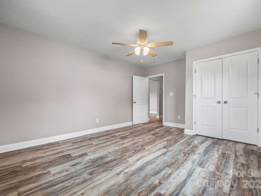 560 Walnut Street, Rock Hill, SC 29730.  MLS# CAR4305950, YatesRealty ID 6013. 