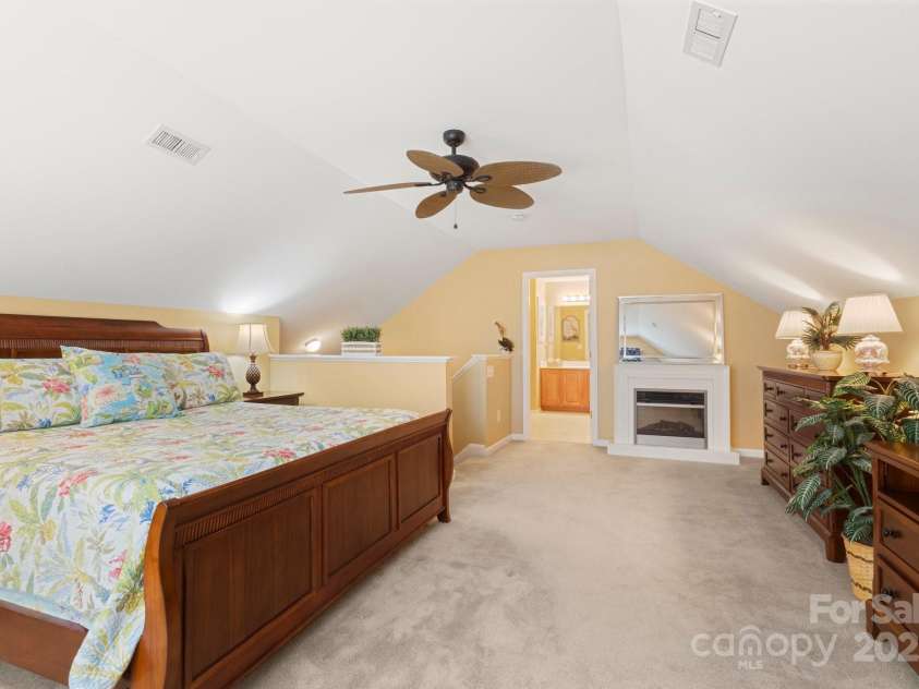 744 Ledgestone Court, Tega Cay, SC 29708.  MLS# CAR4241138, YatesRealty ID 6015. 