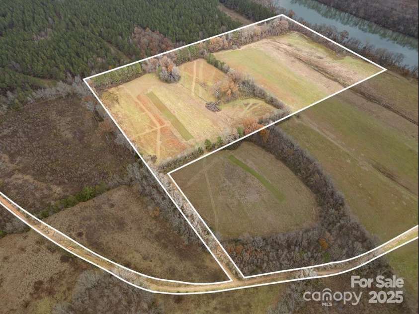3A Riverlane Road, Rock Hill, SC 29730.  MLS# CAR4237721, YatesRealty ID 6017. 