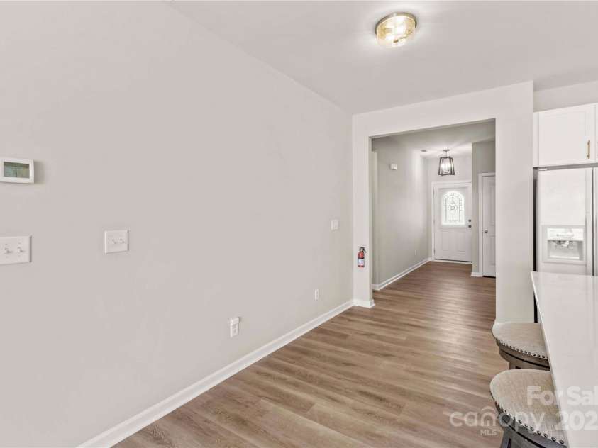 124 Zolder Lane, Mooresville, NC 28117.  MLS# CAR4213674, YatesRealty ID 6019. Entry and open space for furniture
