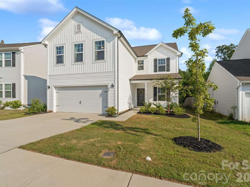 5113 Arbordale Way, Mount Holly, NC 28120.  MLS# CAR4294458, YatesRealty ID 6019. 