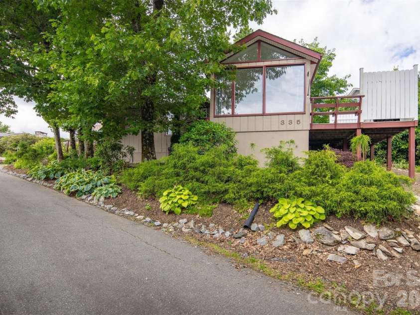 335 Snowshoe Loop, Newland, NC 28657.  MLS# CAR4399483, YatesRealty ID 602. 