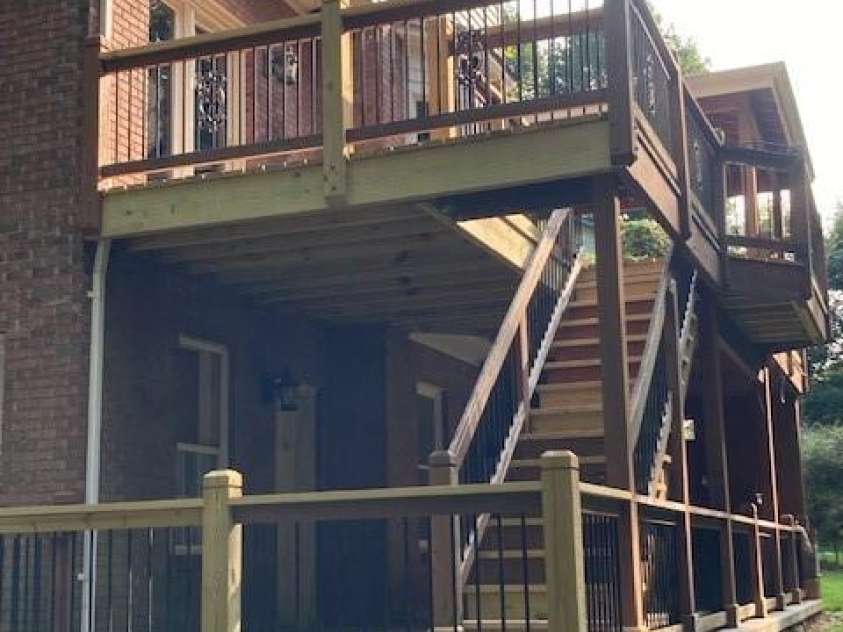 562 FOREST Drive, Wilkesboro, NC 28697.  MLS# CAR4181886, YatesRealty ID 602. 