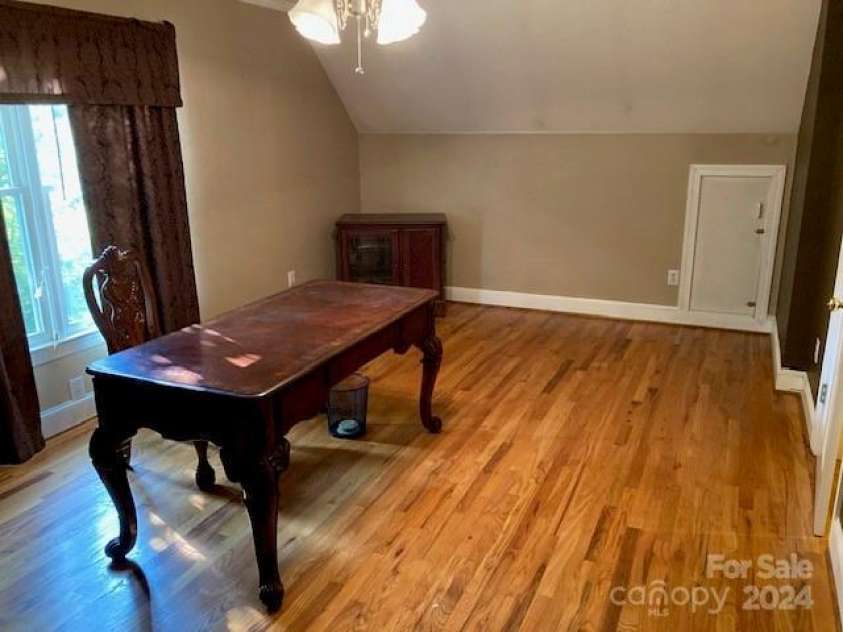 562 FOREST Drive, Wilkesboro, NC 28697.  MLS# CAR4181886, YatesRealty ID 602. 