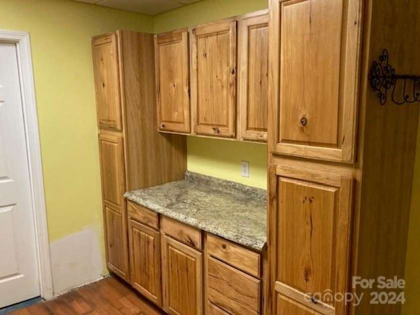 562 FOREST Drive, Wilkesboro, NC 28697.  MLS# CAR4181886, YatesRealty ID 602. 