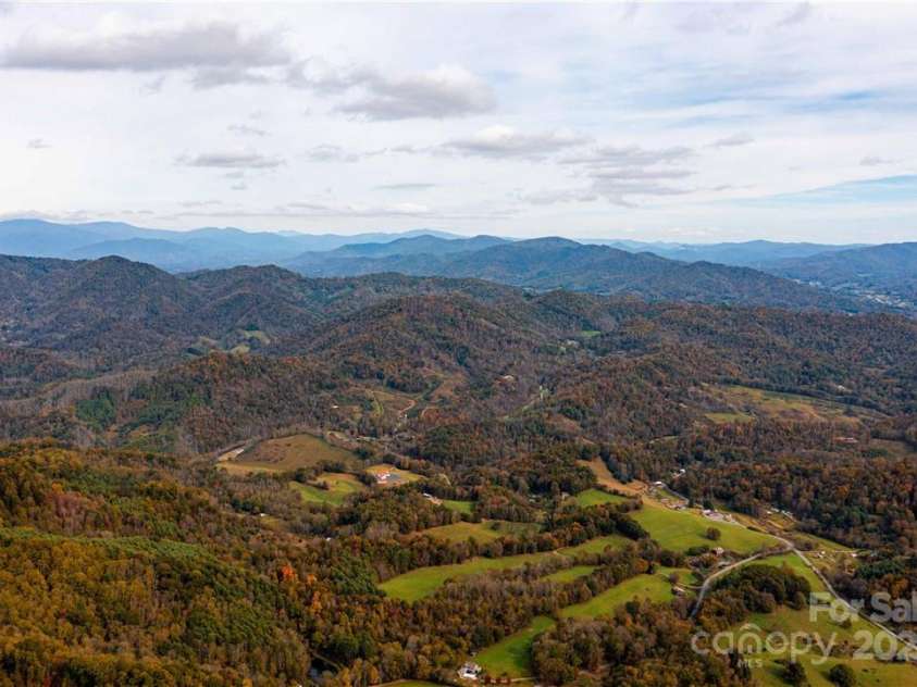 1375 Swing Road, Burnsville, NC 28714.  MLS# CAR4131042, YatesRealty ID 6020. 