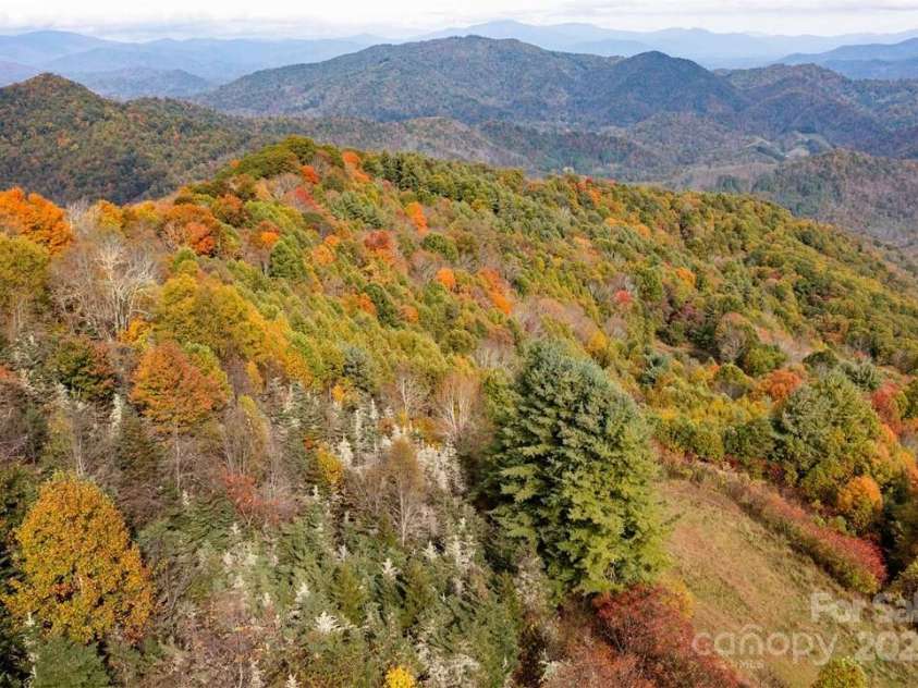 1375 Swing Road, Burnsville, NC 28714.  MLS# CAR4131042, YatesRealty ID 6020. 