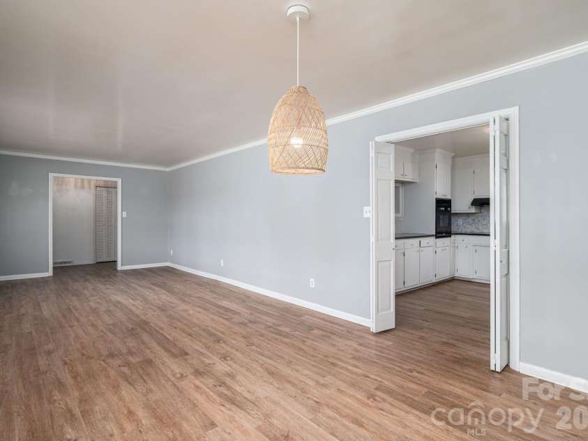 2160 Heavner Road, Lincolnton, NC 28092.  MLS# CAR4352304, YatesRealty ID 6020. 