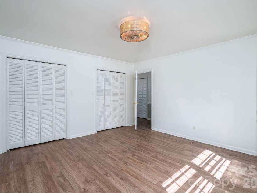2160 Heavner Road, Lincolnton, NC 28092.  MLS# CAR4352304, YatesRealty ID 6020. 
