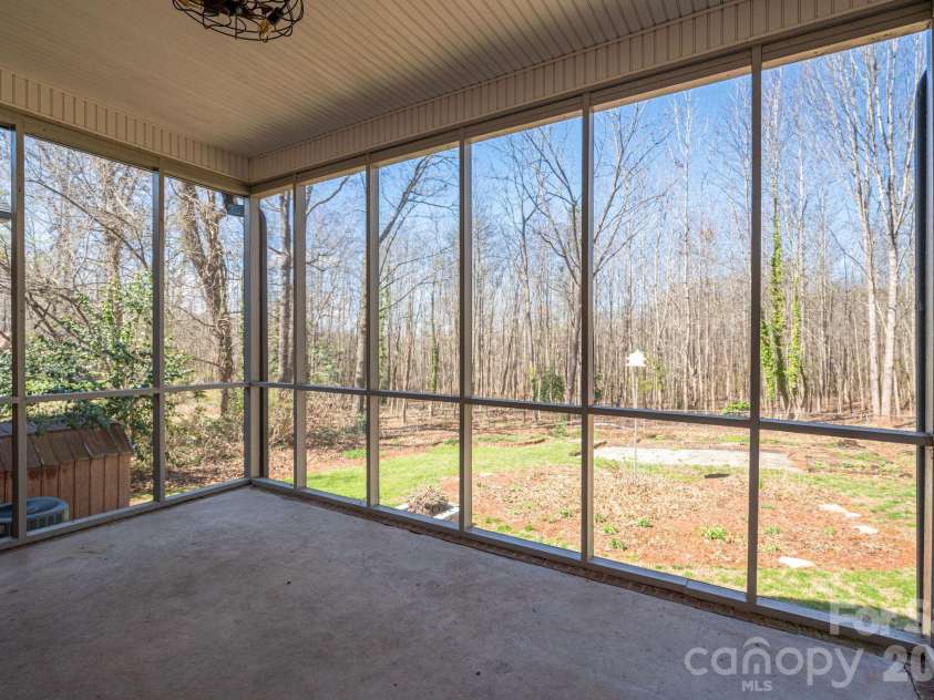 2160 Heavner Road, Lincolnton, NC 28092.  MLS# CAR4352304, YatesRealty ID 6020. 