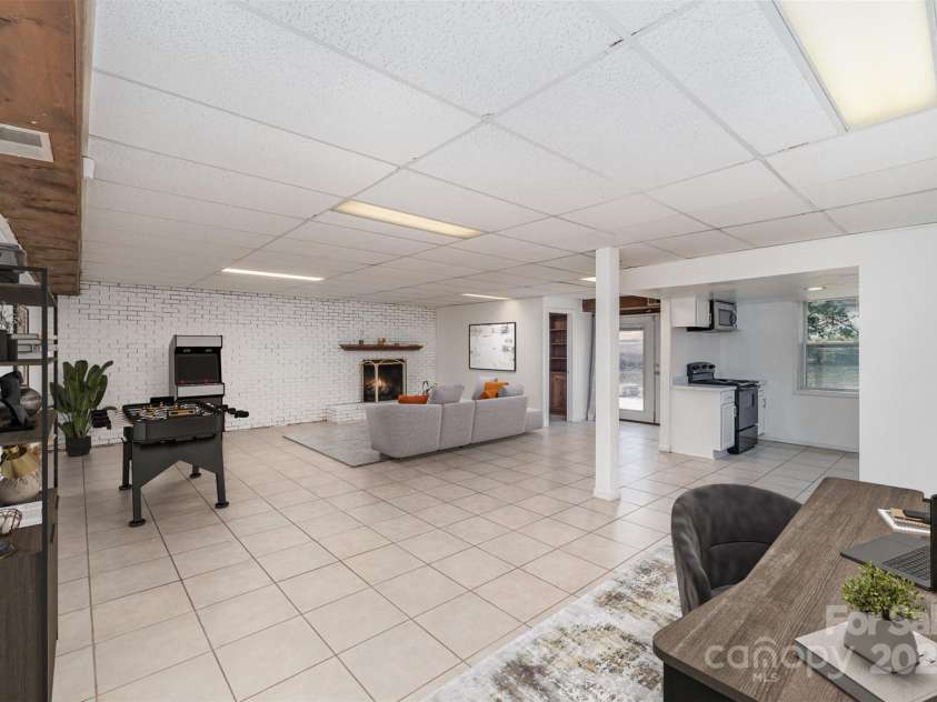 1935 Berkshire Drive, Gastonia, NC 28052.  MLS# CAR4217418, YatesRealty ID 6021. Virtual Staging