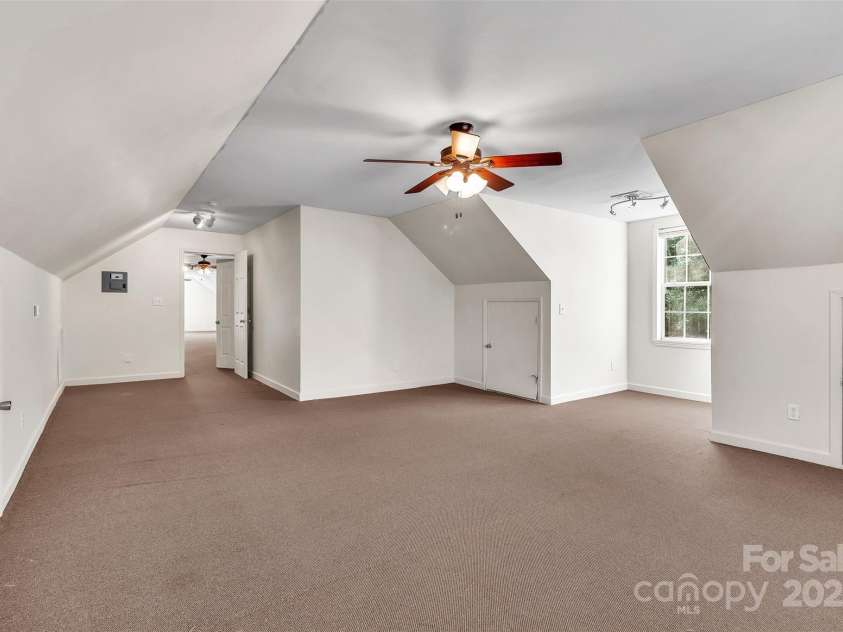 530 Ole Simpson Place, Catawba, SC 29704.  MLS# CAR4329063, YatesRealty ID 6021. Finished Upstairs - Side 2