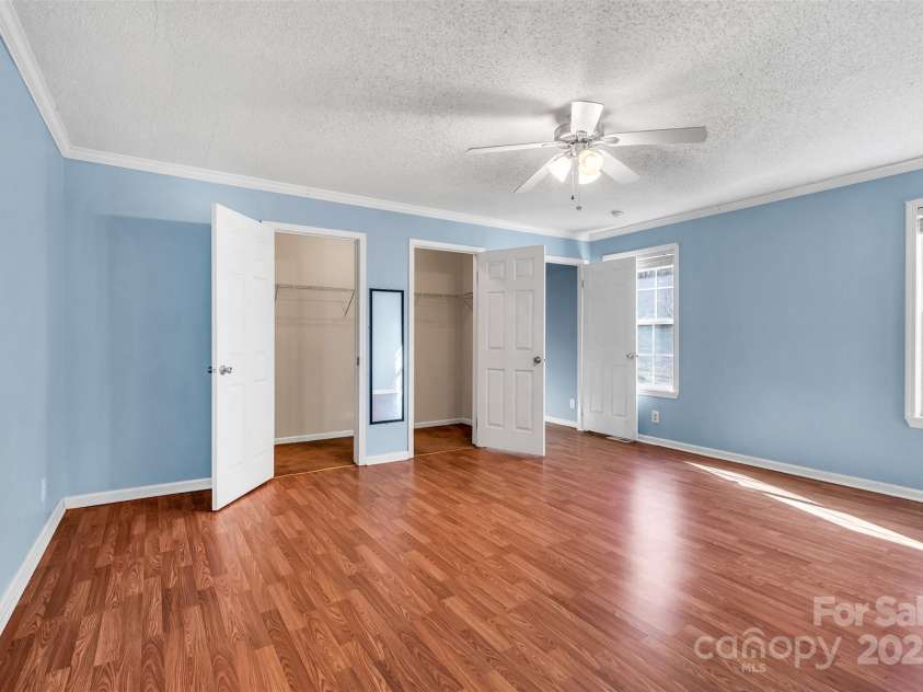530 Ole Simpson Place, Catawba, SC 29704.  MLS# CAR4329063, YatesRealty ID 6021. Primary Bedroom