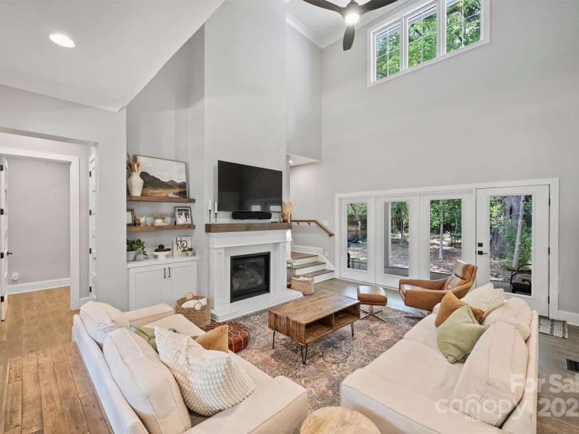 4311 Craig Avenue, Charlotte, NC 28211.  MLS# CAR4218128, YatesRealty ID 6022. 