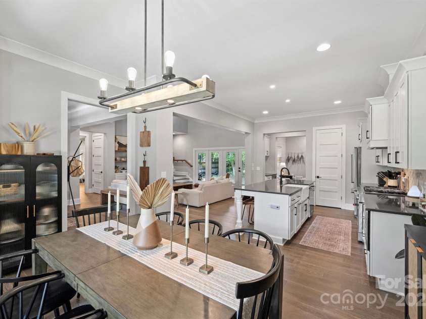 4311 Craig Avenue, Charlotte, NC 28211.  MLS# CAR4218128, YatesRealty ID 6022. 