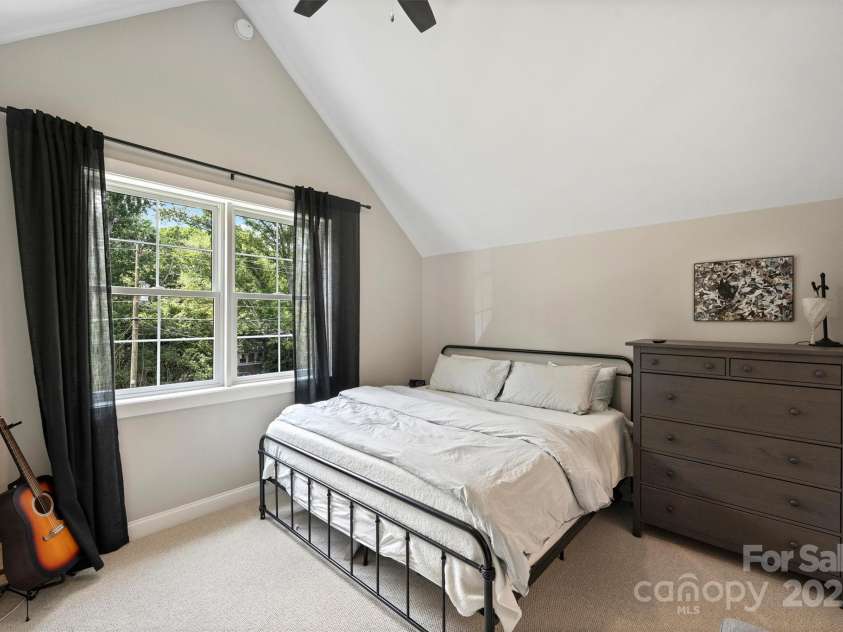 4311 Craig Avenue, Charlotte, NC 28211.  MLS# CAR4218128, YatesRealty ID 6022. 