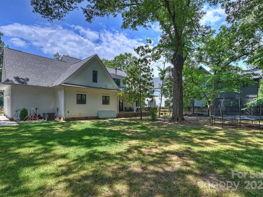 4311 Craig Avenue, Charlotte, NC 28211.  MLS# CAR4218128, YatesRealty ID 6022. 