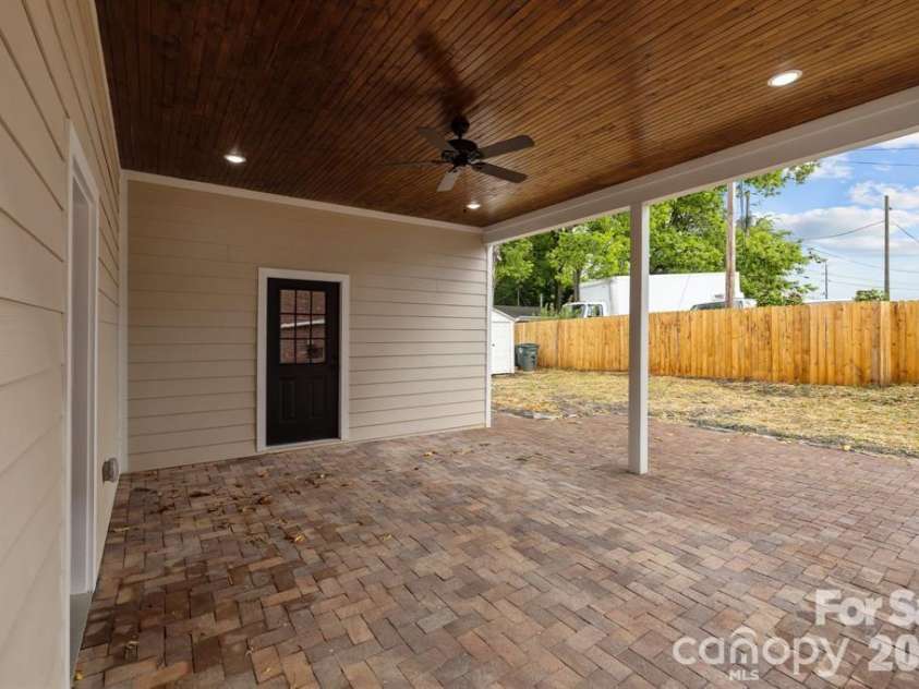 204 Wade Street, Wadesboro, NC 28170.  MLS# CAR4342328, YatesRealty ID 6023. 
