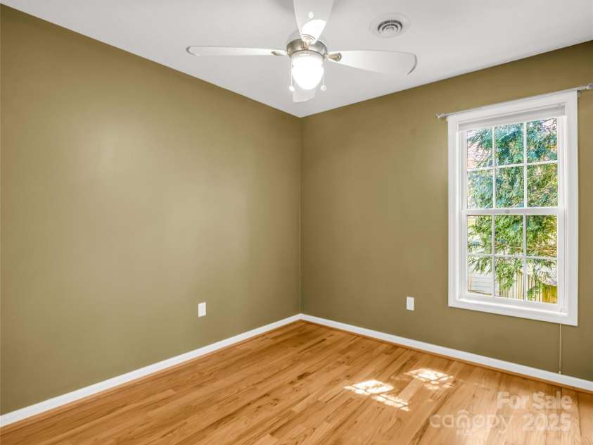 27 Cotton Creek Circle, Black Mountain, NC 28711.  MLS# CAR4244559, YatesRealty ID 6024. 