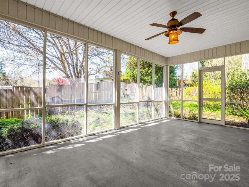 27 Cotton Creek Circle, Black Mountain, NC 28711.  MLS# CAR4244559, YatesRealty ID 6024. 