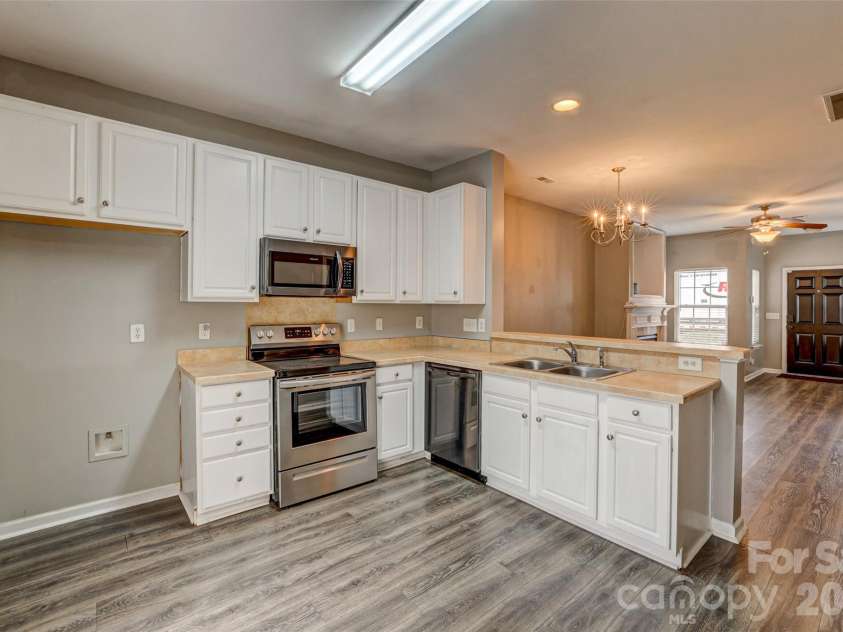 1164 Constitution Park Boulevard, Rock Hill, SC 29732.  MLS# CAR4330602, YatesRealty ID 6027. 