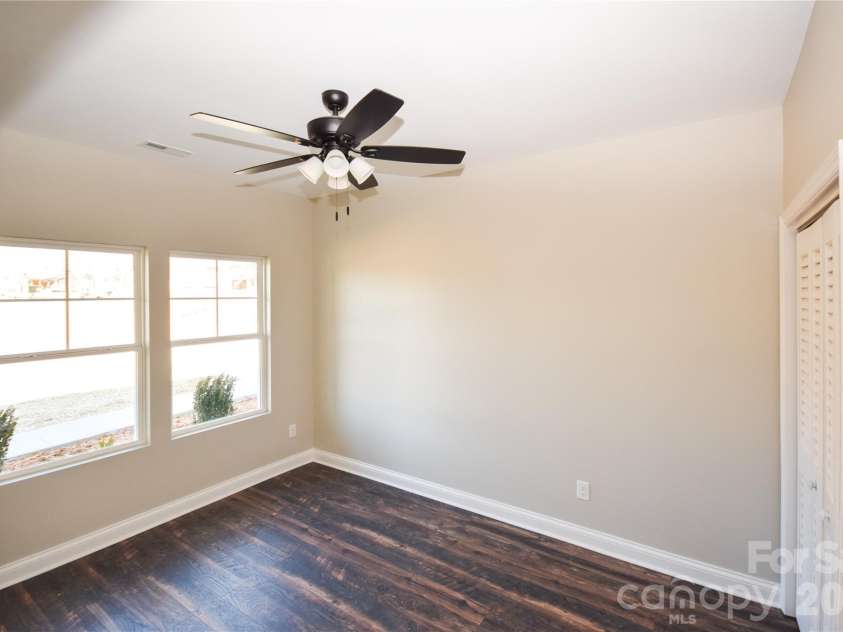 2362 21st Avenue, Hickory, NC 28601.  MLS# CAR4351250, YatesRealty ID 6028. 