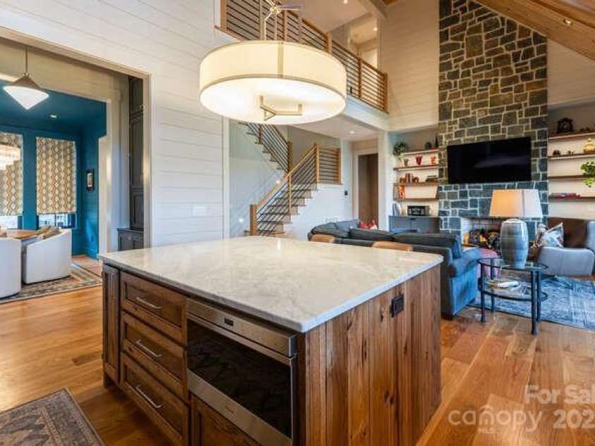 131 Lodestone Drive, Sylva, NC 28779.  MLS# CAR4330421, YatesRealty ID 603. 
