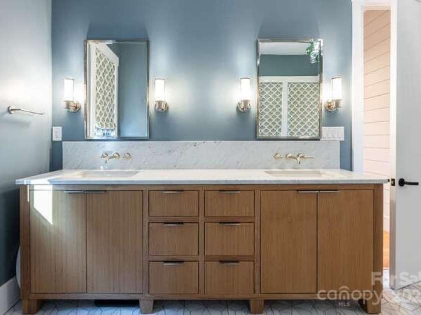 131 Lodestone Drive, Sylva, NC 28779.  MLS# CAR4330421, YatesRealty ID 603. 