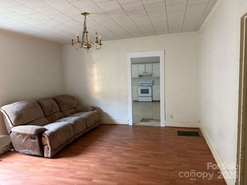 817 JACKSON Street, Salisbury, NC 28144.  MLS# CAR4306184, YatesRealty ID 6030. Den