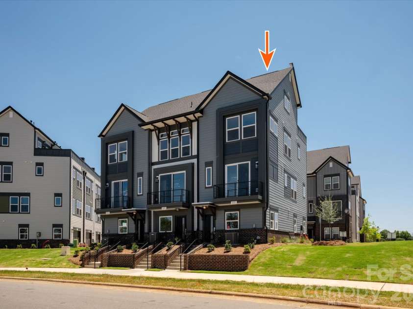 1610 Spring Street, Charlotte, NC 28206.  MLS# CAR4316230, YatesRealty ID 6031. 