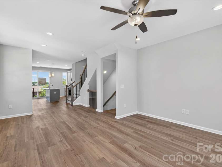 1610 Spring Street, Charlotte, NC 28206.  MLS# CAR4316230, YatesRealty ID 6031. Living/Dining/Kitchen
