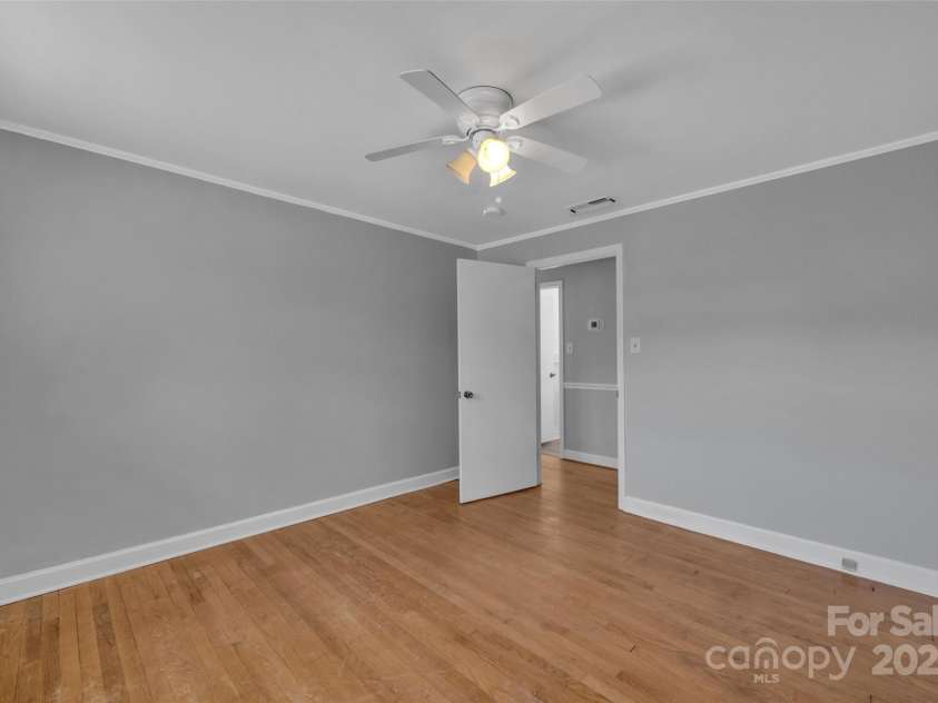 647 Black Street, Rock Hill, SC 29730.  MLS# CAR4237929, YatesRealty ID 6031. 