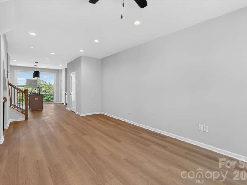 1614 Spring Street, Charlotte, NC 28206.  MLS# CAR4316238, YatesRealty ID 6032. Living/Dining/Kitchen
