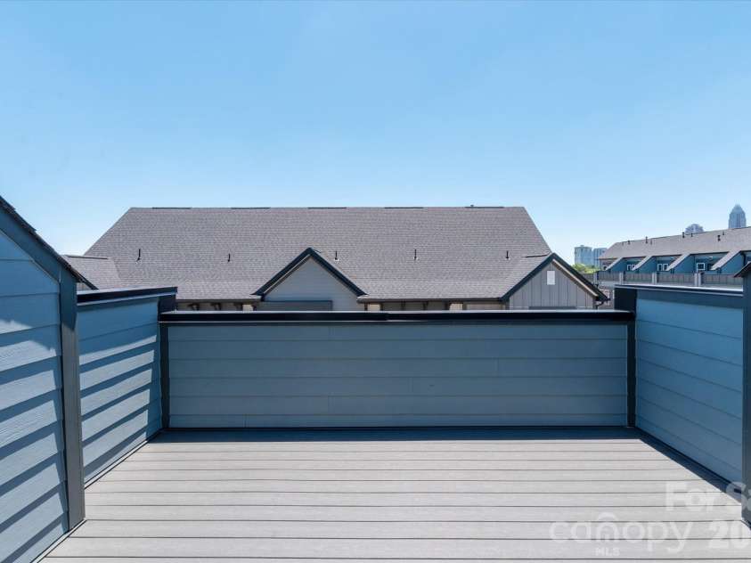1614 Spring Street, Charlotte, NC 28206.  MLS# CAR4316238, YatesRealty ID 6032. Rooftop Terrace