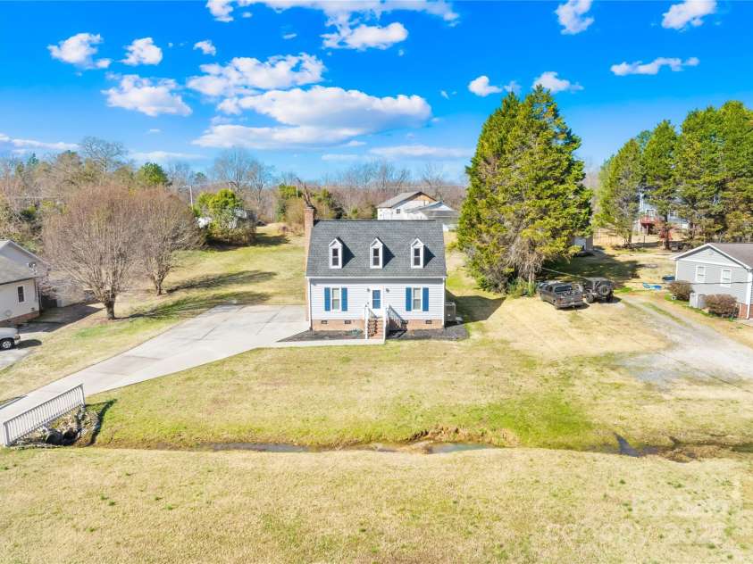 2927 Forest Hills Circle, Rock Hill, SC 29732.  MLS# CAR4223597, YatesRealty ID 6032. 