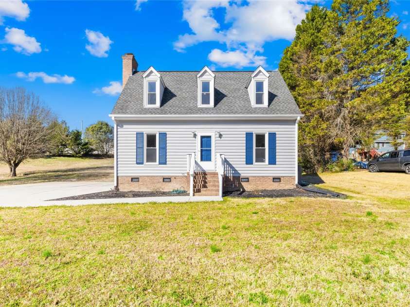 2927 Forest Hills Circle, Rock Hill, SC 29732.  MLS# CAR4223597, YatesRealty ID 6032. 