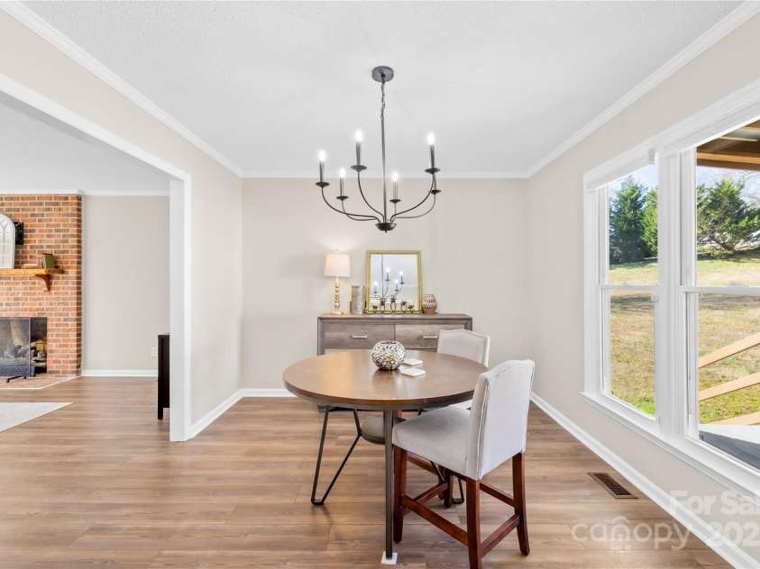 2927 Forest Hills Circle, Rock Hill, SC 29732.  MLS# CAR4223597, YatesRealty ID 6032. 