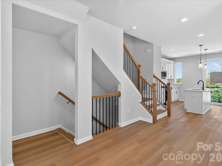 1618 Spring Street, Charlotte, NC 28206.  MLS# CAR4316240, YatesRealty ID 6033. Dining/Kitchen