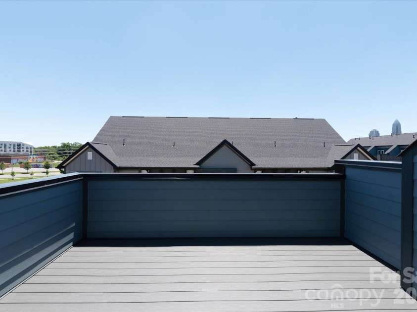 1618 Spring Street, Charlotte, NC 28206.  MLS# CAR4316240, YatesRealty ID 6033. Rooftop Terrace 