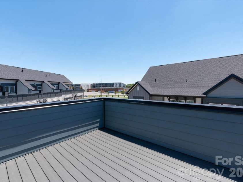 1618 Spring Street, Charlotte, NC 28206.  MLS# CAR4316240, YatesRealty ID 6033. Rooftop Terrace 
