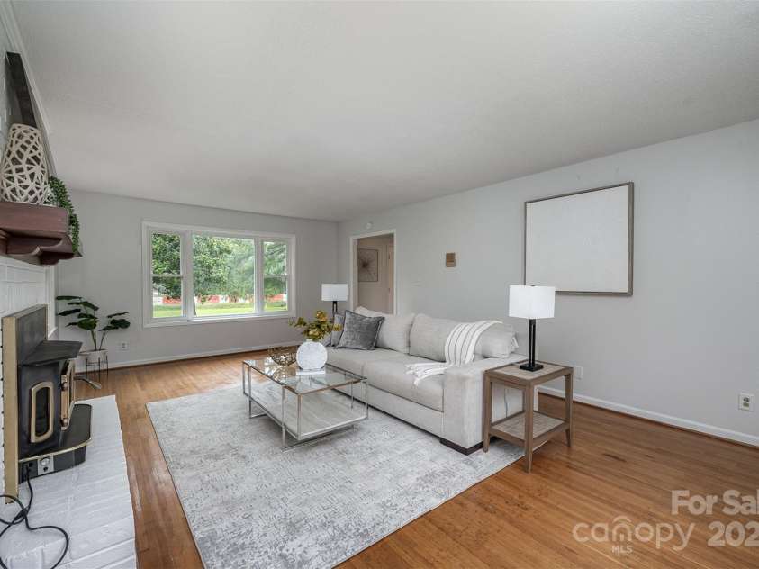 16308 Poplar Tent Road, Huntersville, NC 28078.  MLS# CAR4234171, YatesRealty ID 6033. 
