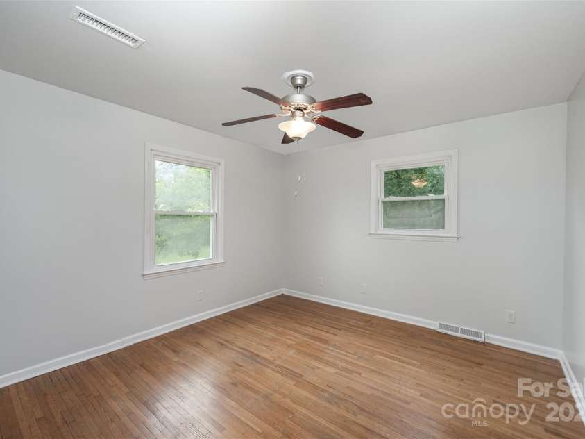 16308 Poplar Tent Road, Huntersville, NC 28078.  MLS# CAR4302372, YatesRealty ID 6033. Bedroom