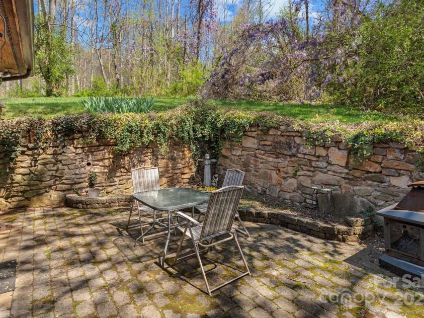 22 Morgan Branch Road, Weaverville, NC 28787.  MLS# CAR4211861, YatesRealty ID 6037. 