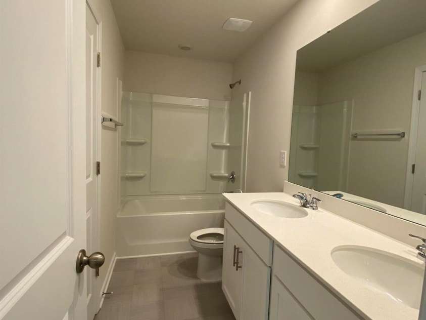 2209 Rolling Hills Drive, Dallas, NC 28034.  MLS# CAR4361258, YatesRealty ID 6039. 