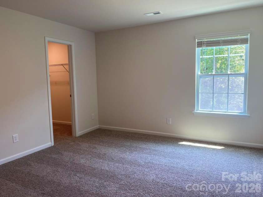 2209 Rolling Hills Drive, Dallas, NC 28034.  MLS# CAR4361258, YatesRealty ID 6039. 
