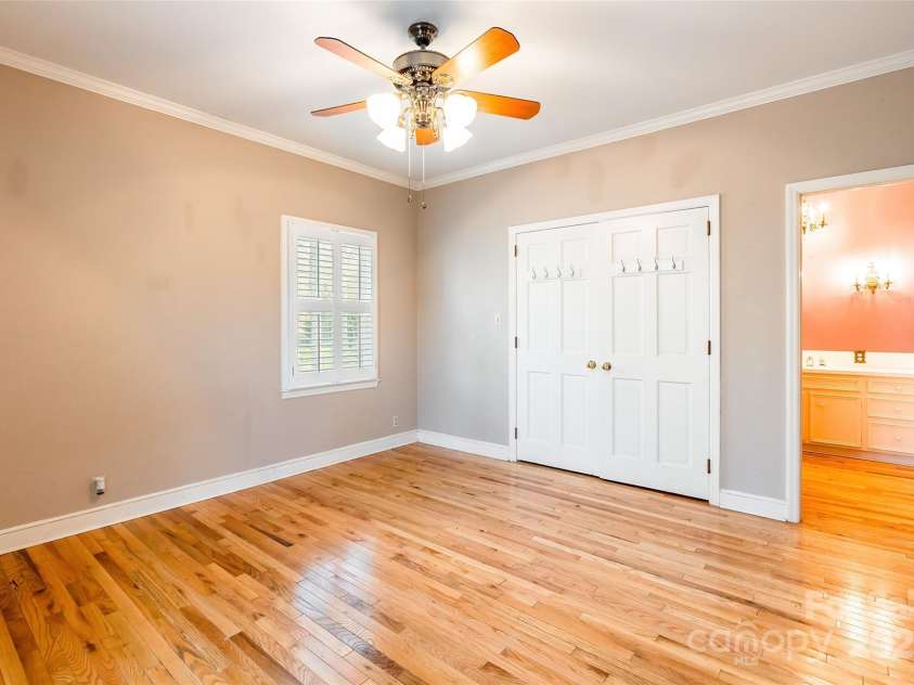 406 Forest Drive, York, SC 29745.  MLS# CAR4232993, YatesRealty ID 6039. 