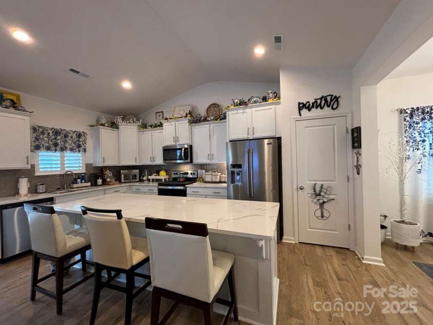 123 Grey Fox Lane, Mount Gilead, NC 27306.  MLS# CAR4242921, YatesRealty ID 6040. 