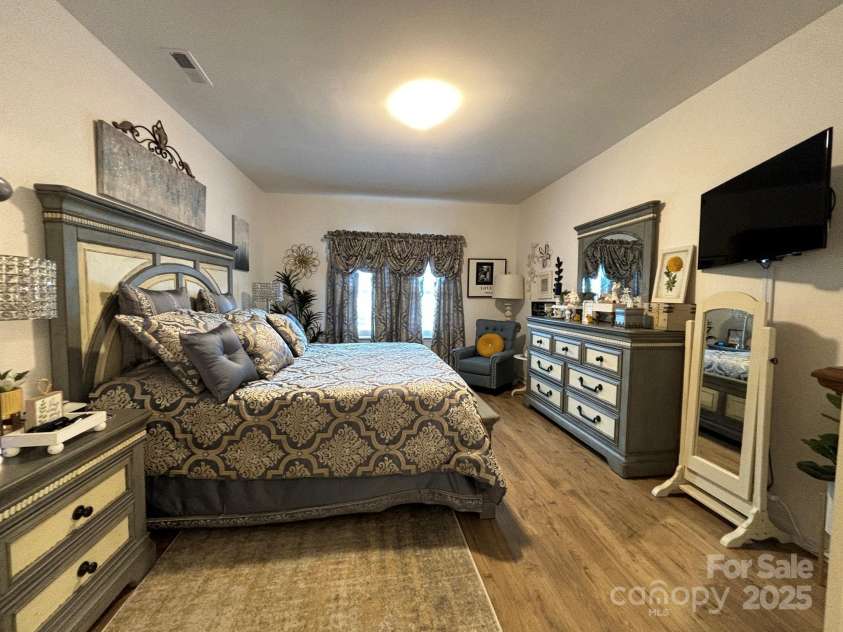 123 Grey Fox Lane, Mount Gilead, NC 27306.  MLS# CAR4242921, YatesRealty ID 6040. 