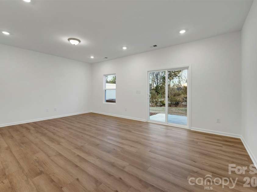 1156 Overbrook Place, Wingate, NC 28174.  MLS# CAR4360525, YatesRealty ID 6041. Family room