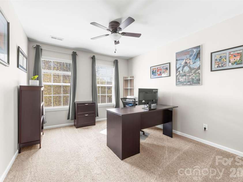 1015 Sparrow Valley Way, Charlotte, NC 28214.  MLS# CAR4360368, YatesRealty ID 6042. 